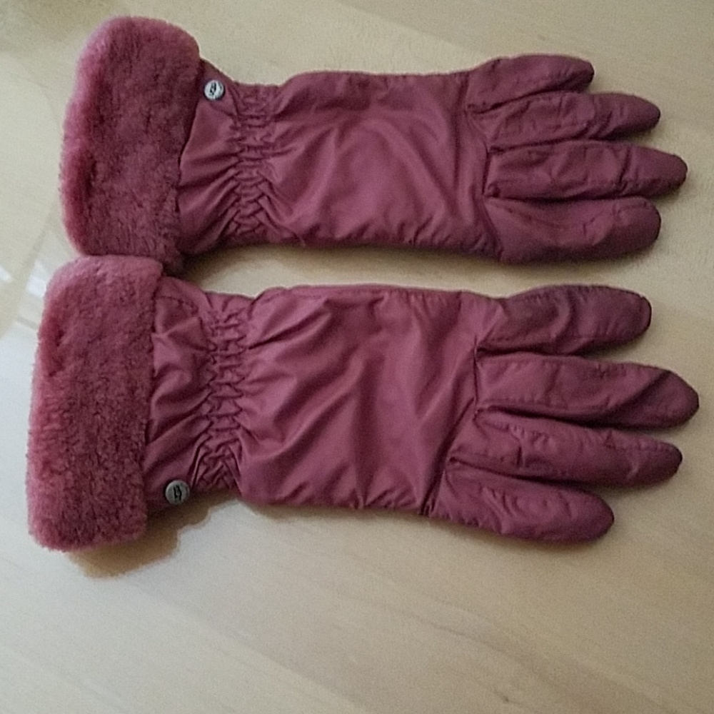 Ugg Winter Gloves Pink Size L/XL